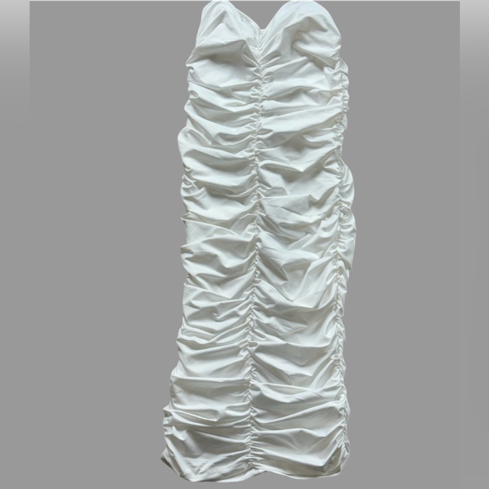 Elegant White Ruched Skirt